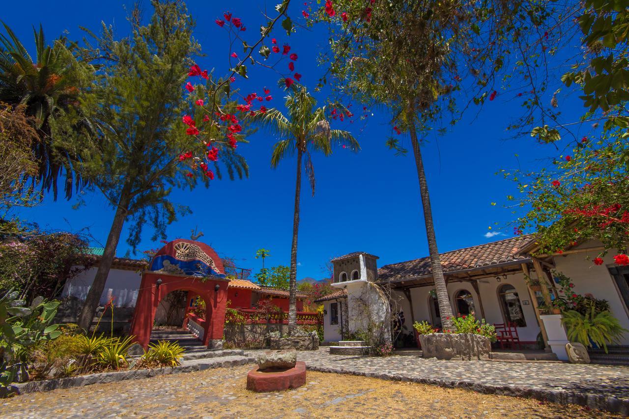 Hosteria Museart Pantavi Tumbabiro Esterno foto