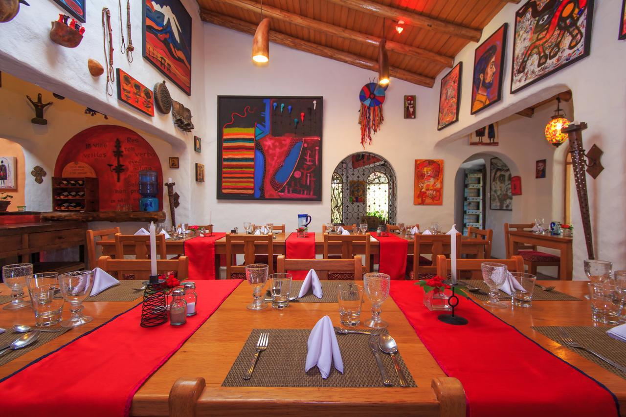 Hosteria Museart Pantavi Tumbabiro Esterno foto