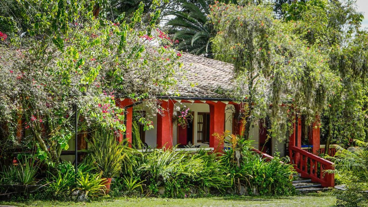 Hosteria Museart Pantavi Tumbabiro Esterno foto
