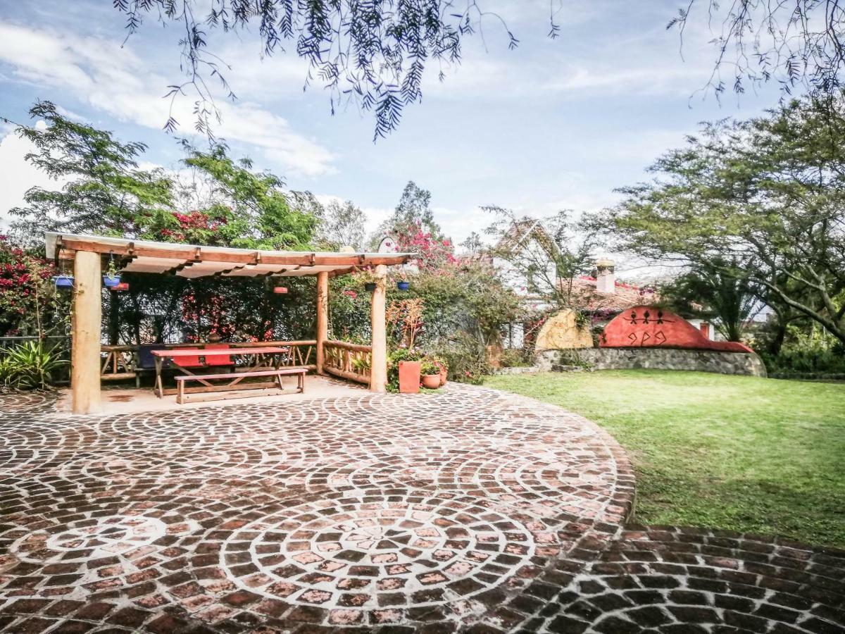 Hosteria Museart Pantavi Tumbabiro Esterno foto